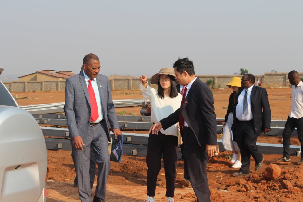 Minister Bagus at the Construction site, Grand Business Park
